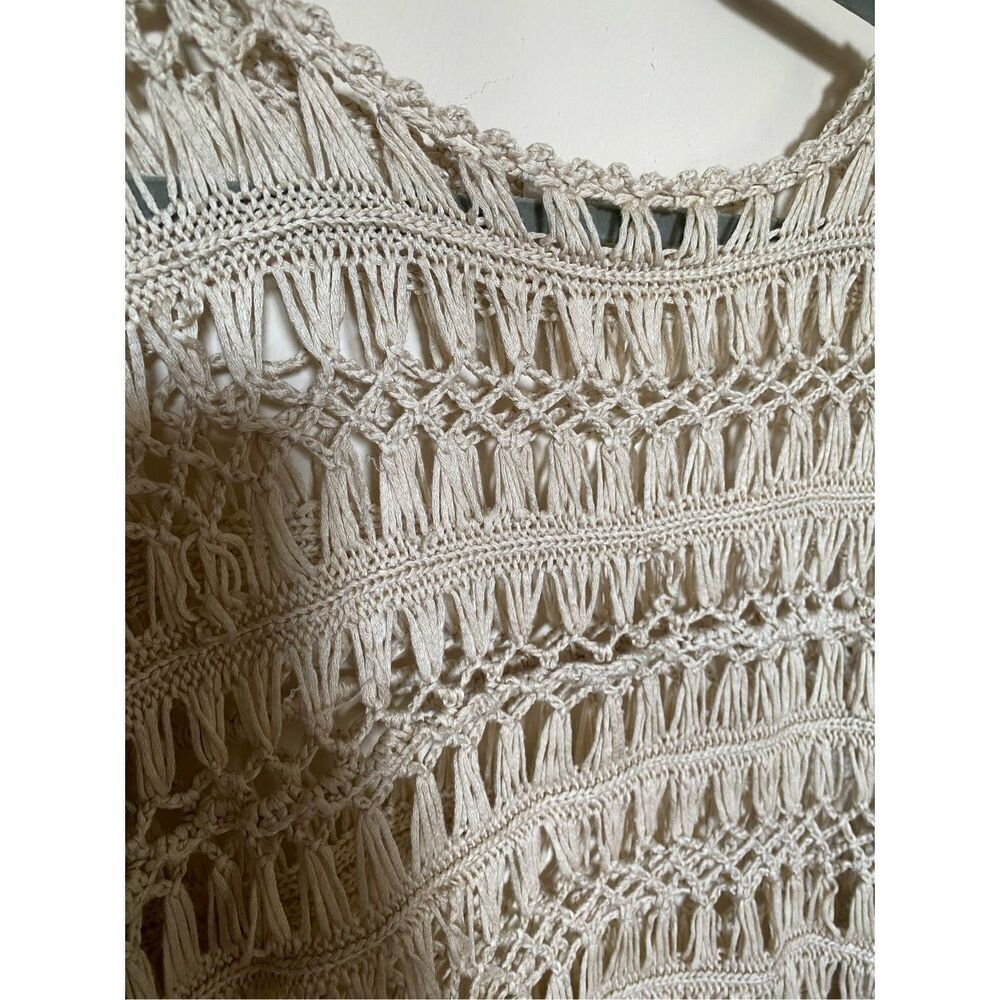 Sans Souci tan knit top - Picture 3 of 3
